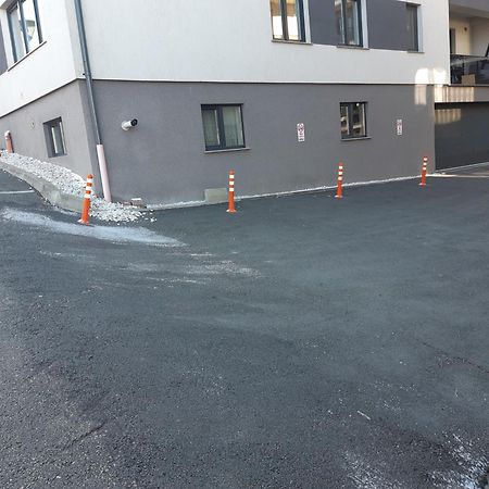 Buna Ziua Apartment Tonitza Nic. Cluj-Napoca Eksteriør billede